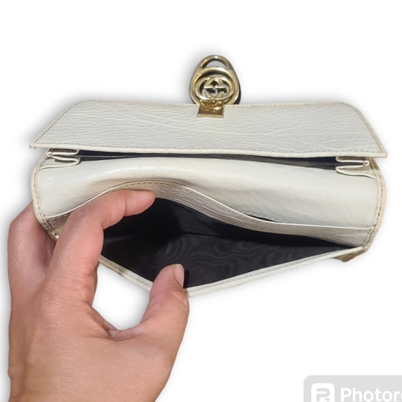 Gucci Authentic GG Canvas Bifold Long Wallet - Picture 9 of 14